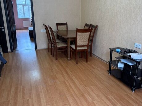 2 otaqlı köhnə tikili - Şah İsmayıl Xətai m. - 66 m²