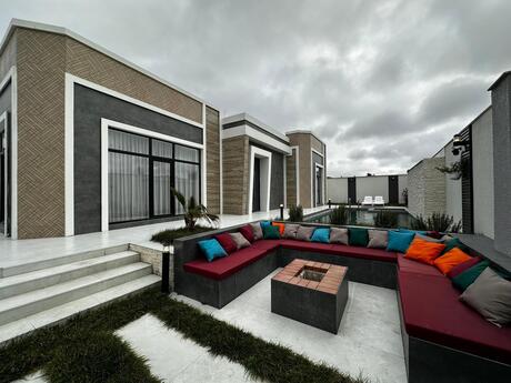 5 otaqlı həyət evi/bağ evi - Mərdəkan q. - 220 m²