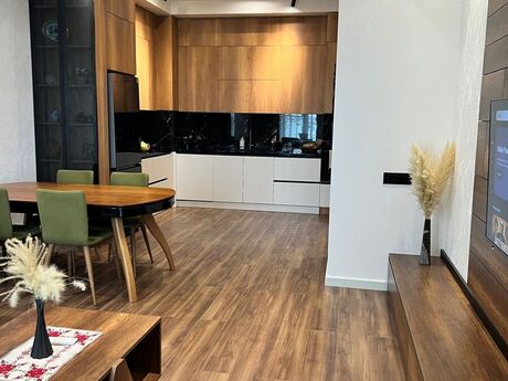 Kirayə 3 otaqlı mənzil, 125 m², Ağ şəhər: 2 200 ₼/ay 5