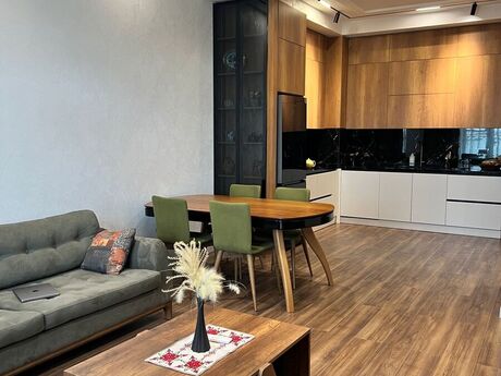 Kirayə 3 otaqlı mənzil, 125 m², Ağ şəhər: 2 200 ₼/ay 2