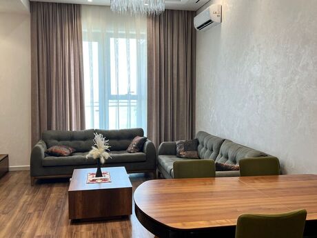 Kirayə 3 otaqlı mənzil, 125 m², Ağ şəhər: 2 200 ₼/ay 4