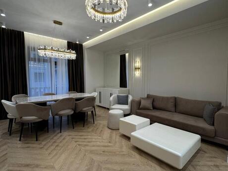 3 otaqlı yeni tikili - Ağ şəhər q. - 129 m²