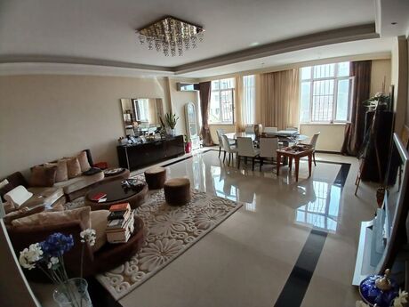 4 otaqlı yeni tikili - Şah İsmayıl Xətai m. - 170 m²