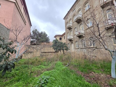 10 otaqlı həyət evi, 1 200 m², 6-cı mikrorayon: 1 000 000 ₼ 5