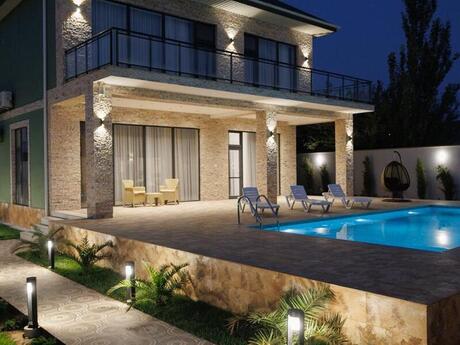 5 otaqlı həyət evi/bağ evi - Badamdar q. - 300 m²
