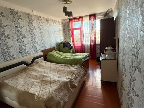 5 otaqlı köhnə tikili - Bakıxanov q. - 130 m²