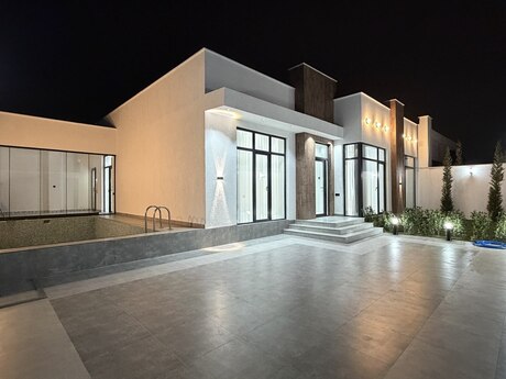 4 otaqlı həyət evi/bağ evi - Mərdəkan q. - 150 m²