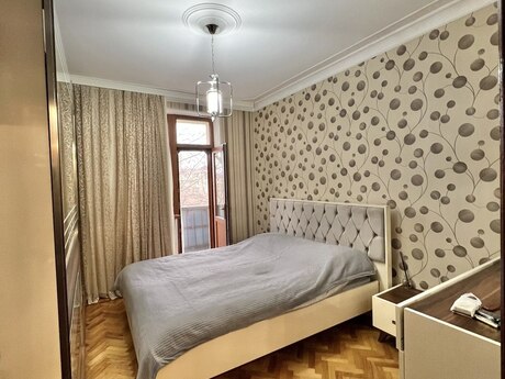 3-комн. вторичка - м. Нариман Нариманов - 70 м²