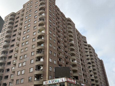 Satılır 3 otaqlı yeni tikili 176 m², Əhmədli m.