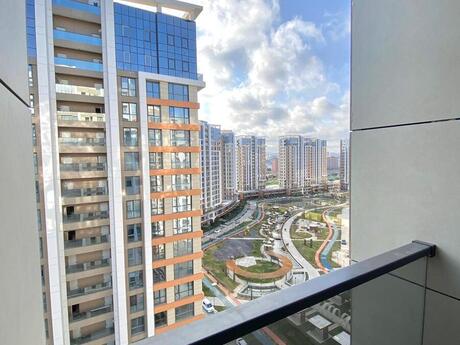 Elan №5914833 - Bakı, Bakmil m., 2 otaqlı, 75 m², 13/18 mərtəbə