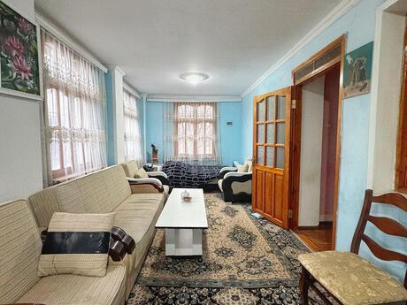 Satılır 7 otaqlı yeni tikili 348 m², Sumqayıt