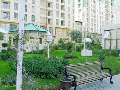 4 otaqlı yeni tikili - Nəriman Nərimanov m. - 220 m²