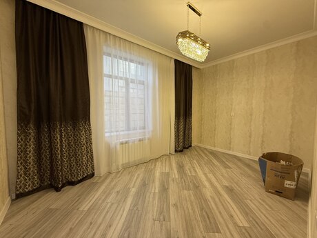 5 otaqlı həyət evi/bağ evi - Badamdar q. - 220 m²