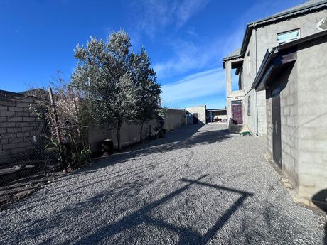 5 otaqlı həyət evi/bağ evi - Maştağa q. - 200 m²