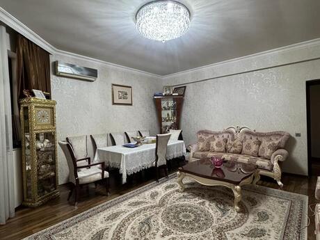 3 otaqlı yeni tikili - 8 Noyabr m. - 147 m²