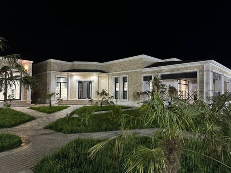 4 otaqlı həyət evi/bağ evi - Mərdəkan q. - 280 m²