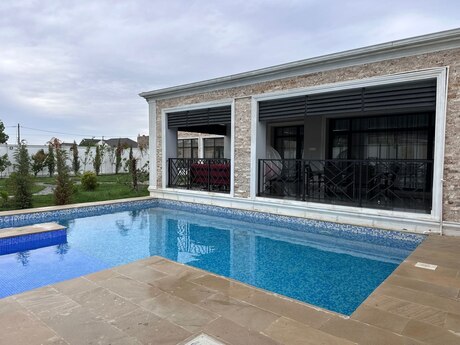 4 otaqlı həyət evi/bağ evi - Mərdəkan q. - 280 m²