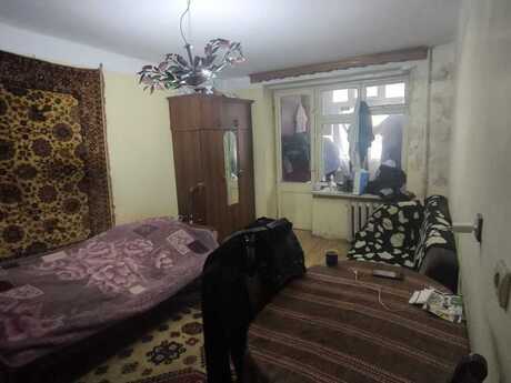 1 otaqlı köhnə tikili - Nəsimi r. - 48 m²