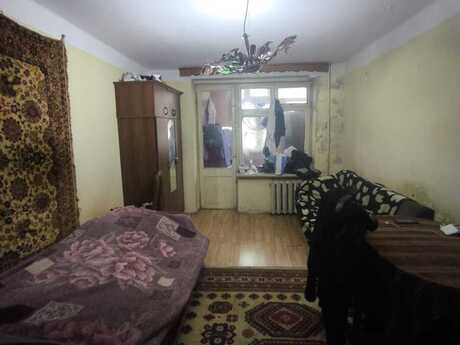 1 otaqlı köhnə tikili - Nəsimi r. - 48 m²