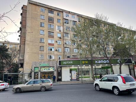 5 otaqlı köhnə tikili - Əhmədli q. - 120 m²