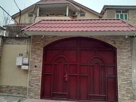 5 otaqlı həyət evi/bağ evi - İnşaatçılar m. - 420 m²