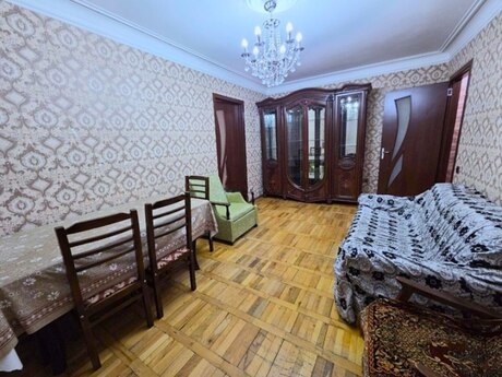 2 otaqlı köhnə tikili - Elmlər Akademiyası m. - 50 m²