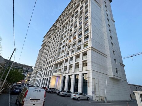 Elan №5915951 - Bakı, Bayıl q., 3 otaqlı, 75 m², 4/17 mərtəbə