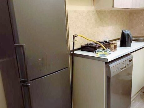 2-комн. новостройка - м. 8 ноября - 65 м²