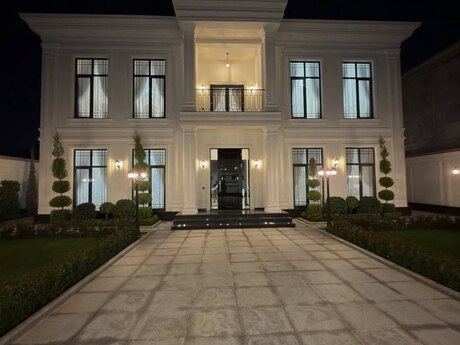 6 otaqlı həyət evi/bağ evi - Mərdəkan q. - 400 m²