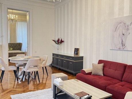 2 otaqlı köhnə tikili - Sahil m. - 80 m²