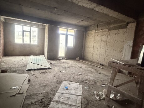 Satılır 1 otaqlı yeni tikili 70 m², Azadlıq Prospekti m.