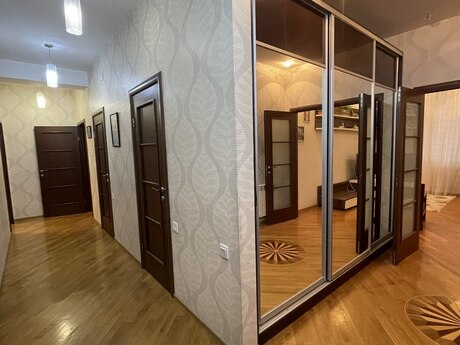 4 otaqlı yeni tikili - Bayıl q. - 131 m²