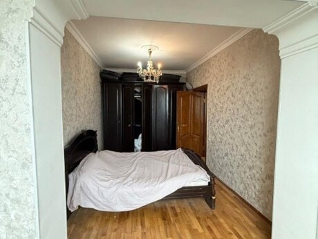 3 otaqlı köhnə tikili - Gənclik m. - 90 m²