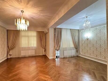 4 otaqlı yeni tikili - Elmlər Akademiyası m. - 205 m²