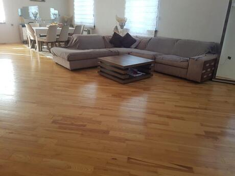 7 otaqlı həyət evi/bağ evi - Görədil q. - 500 m²