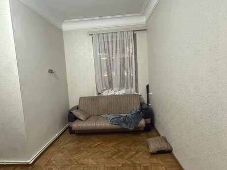 3 otaqlı köhnə tikili - Nəriman Nərimanov m. - 75 m²