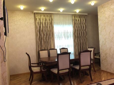2 otaqlı köhnə tikili - Sahil m. - 70 m²