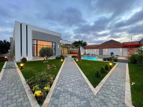 4 otaqlı həyət evi/bağ evi - Mərdəkan q. - 200 m²