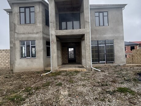 Satılır 8 otaqlı həyət evi/bağ evi 178.9 m², Quba