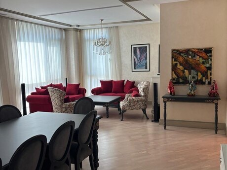 Аренда: 3-комнатная квартира, 180 м², İçəri Şəhər: 3 000 ₼/мес 2