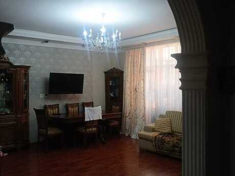 3-room apartment, 105 m², Bakıxanov: 215 000 ₼ 2