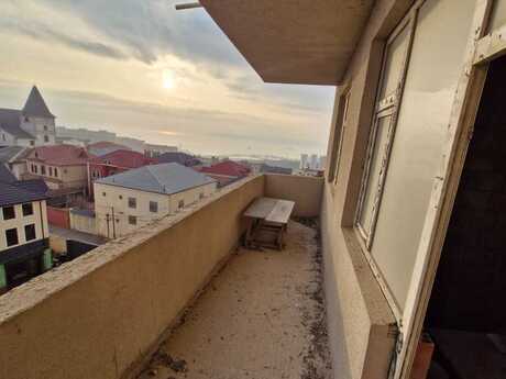 4 otaqlı yeni tikili - Əhmədli m. - 137 m²
