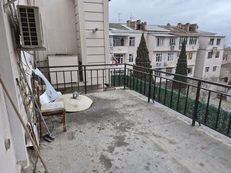 2 otaqlı köhnə tikili - Şah İsmayıl Xətai m. - 60 m²