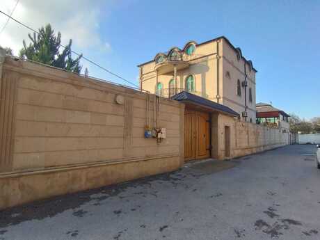 Satılır 7 otaqlı həyət evi/bağ evi 500 m², Biləcəri q.