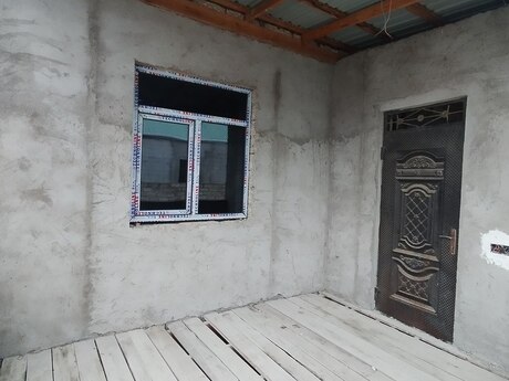 Satılır 4 otaqlı həyət evi/bağ evi 146 m², Mərdəkan q.