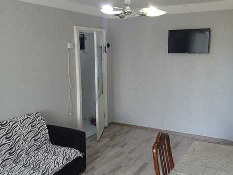 Elan №5917752 - Bakı, İnşaatçılar m., 2 otaqlı, 55 m², 4/5 mərtəbə