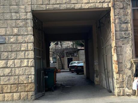 2-room apartment, 60 m², Nizami: 200 000 ₼ 3