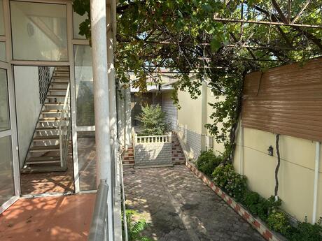 14 otaqlı həyət evi, 400 m², Nəsimi: 550 000 ₼ 5