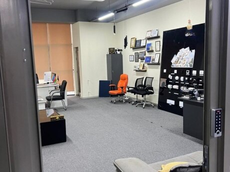 1 otaqlı ofis - Nəriman Nərimanov m. - 65 m²
