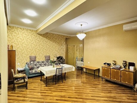 3 otaqlı mənzil, 125 m², Grand Plaza: 429 000 ₼ 3
